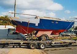 We also move boats of 'character' which are sometimes in need of a little TLC !