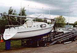 Loading 'Panache', single handed on her own launch trolley at Rutland Water. Because of our unique trailer design we can 'piggyback' your boat and...